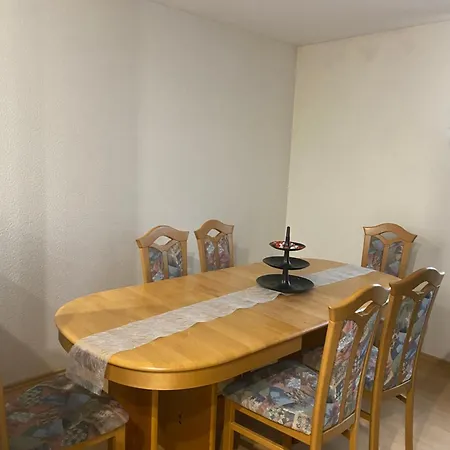 Apartment Am Spiele-magazin Big Style Mit Terrasse Und Gemeinschaftsküche *